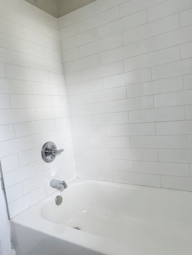 Photo - 2443 Julia Ave Unidad B