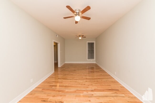 629 W Oakdale Ave