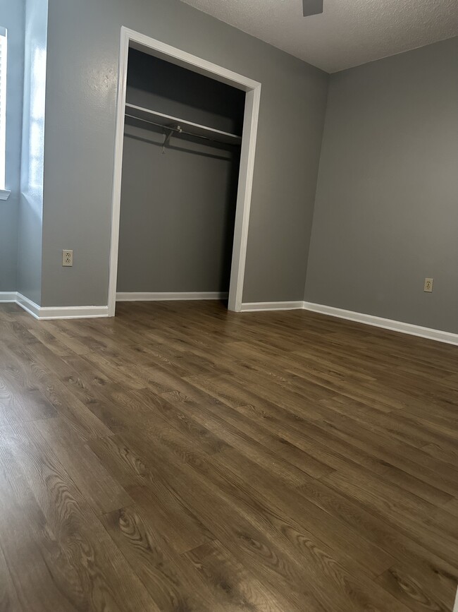 Photo - 1413 Central Ave Condo Unit B