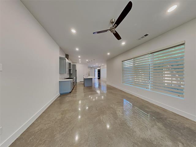 Photo - 2343 Vagas St