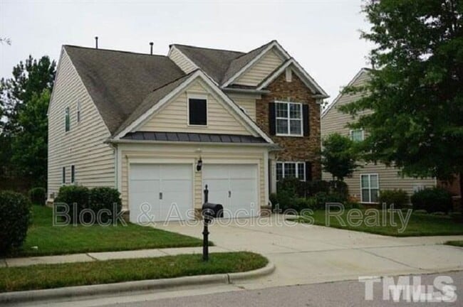 Building Photo - 410 Euphoria Cir