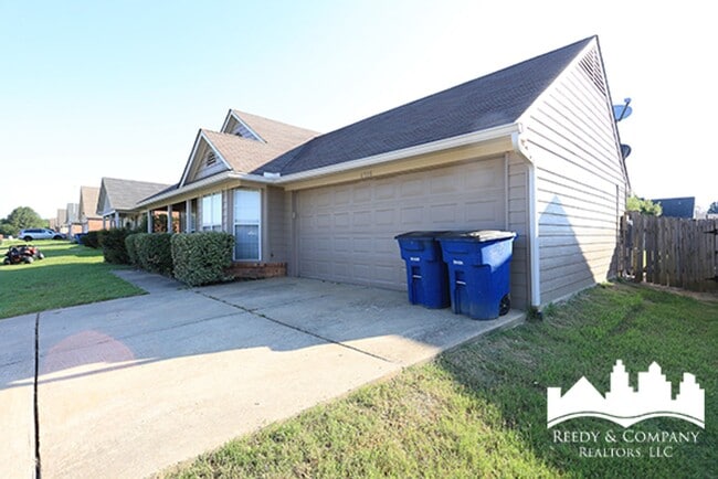 Photo - 6318 Magnolia Lakes Dr