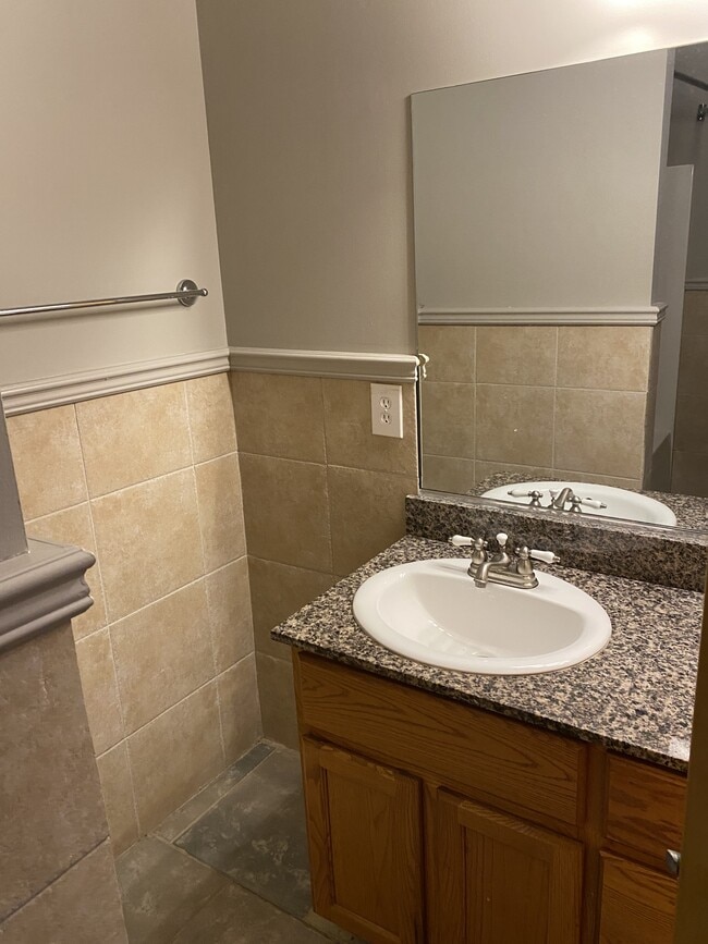 Photo - 414 N Main St Unit 414 N. Main St.  #3