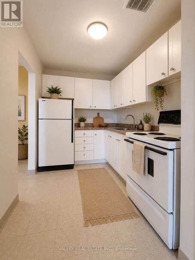 Photo - 671 Woolwich St Unit 704