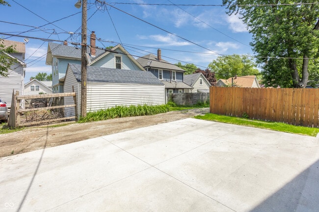 Photo - 726 Parkway Ave