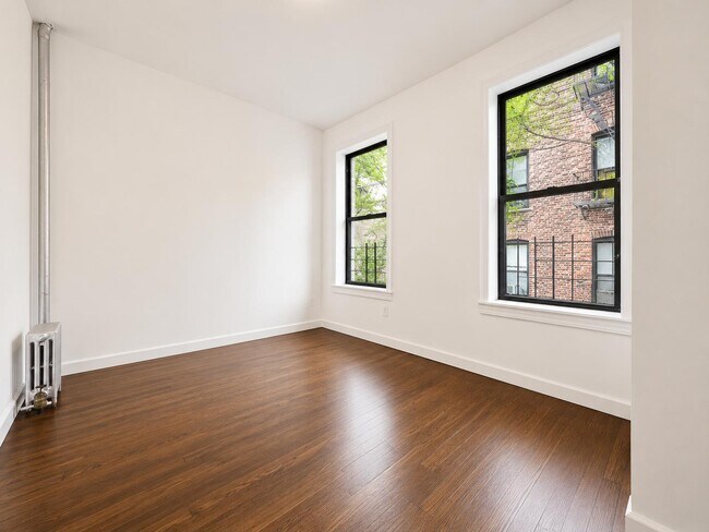 Photo - 529 W 151st St Unit 52