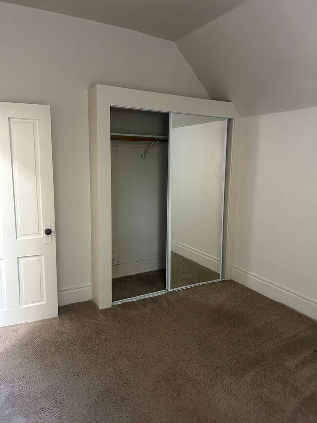 Photo - (488) 15th Street Apartments - 1 Bedroom /... Unit 426-4
