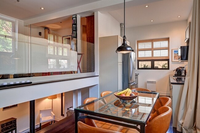 Photo - 7142 Rue Saint-Urbain