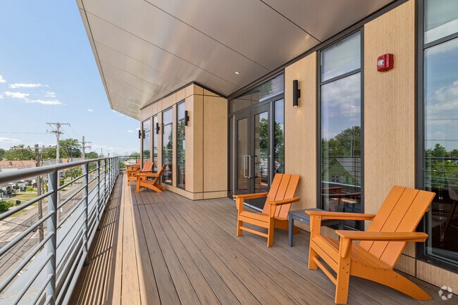 Sky Lounge