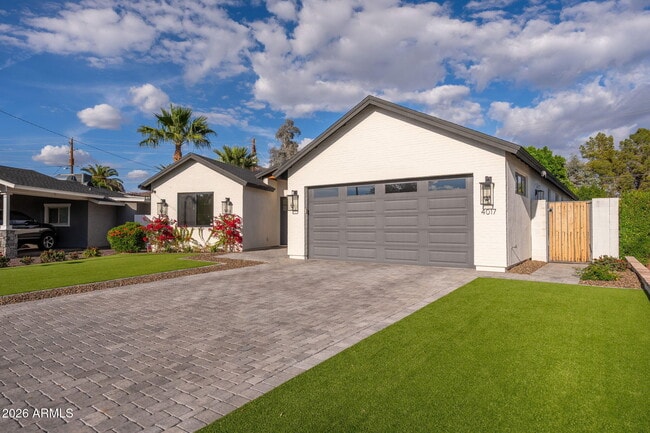 Photo - 4017 N 49th Pl