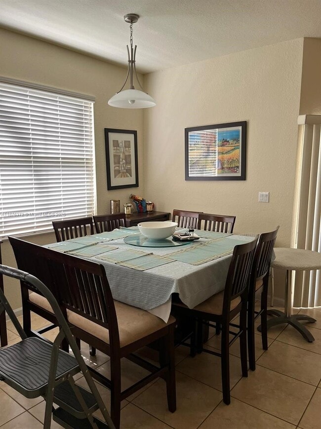 Photo - 11401 NW 89th St Unit 104