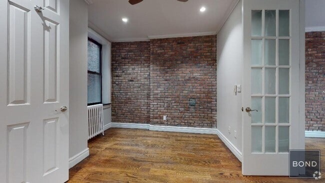 Building Photo - 326 E 35th St Unit 35 Rental