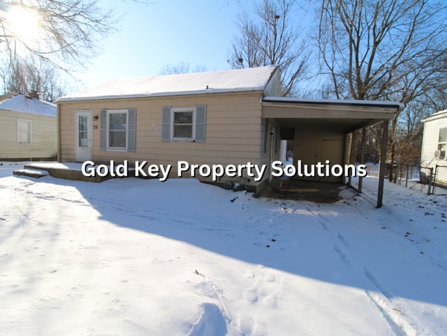 Building Photo - MUNCIE 3 BR 1 BA House with Carport and Large Yard (SECTION 8 APPROVED)