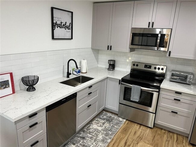 Photo - 1415 SW 9th St Unidad A