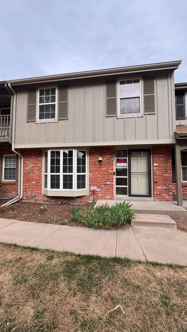 Photo - 3 bed 2.5 bath w/ garage, Great location off University and Dry Creek, close to Southglenn Mall a...
