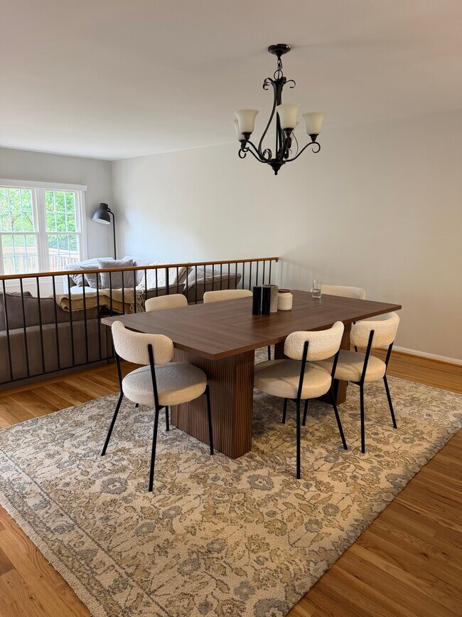 Photo - 10115 Galsworthy Pl