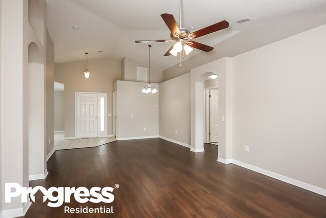 Photo - 7002 Crown Lake Dr