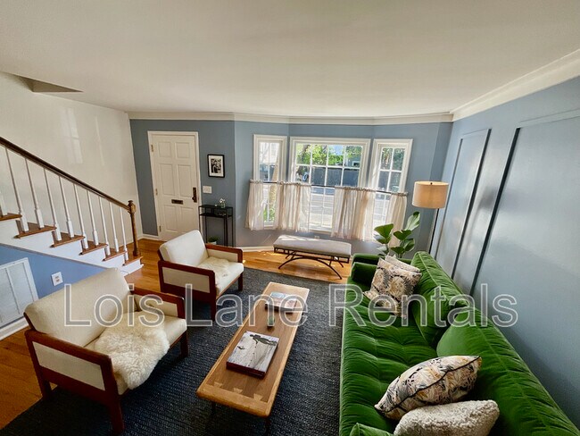 Photo - 190 Queen St