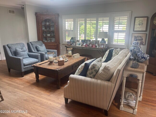 1010 Berkeley Ave