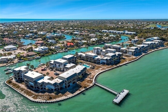 Building Photo - 760 Sextant Dr Unit 321