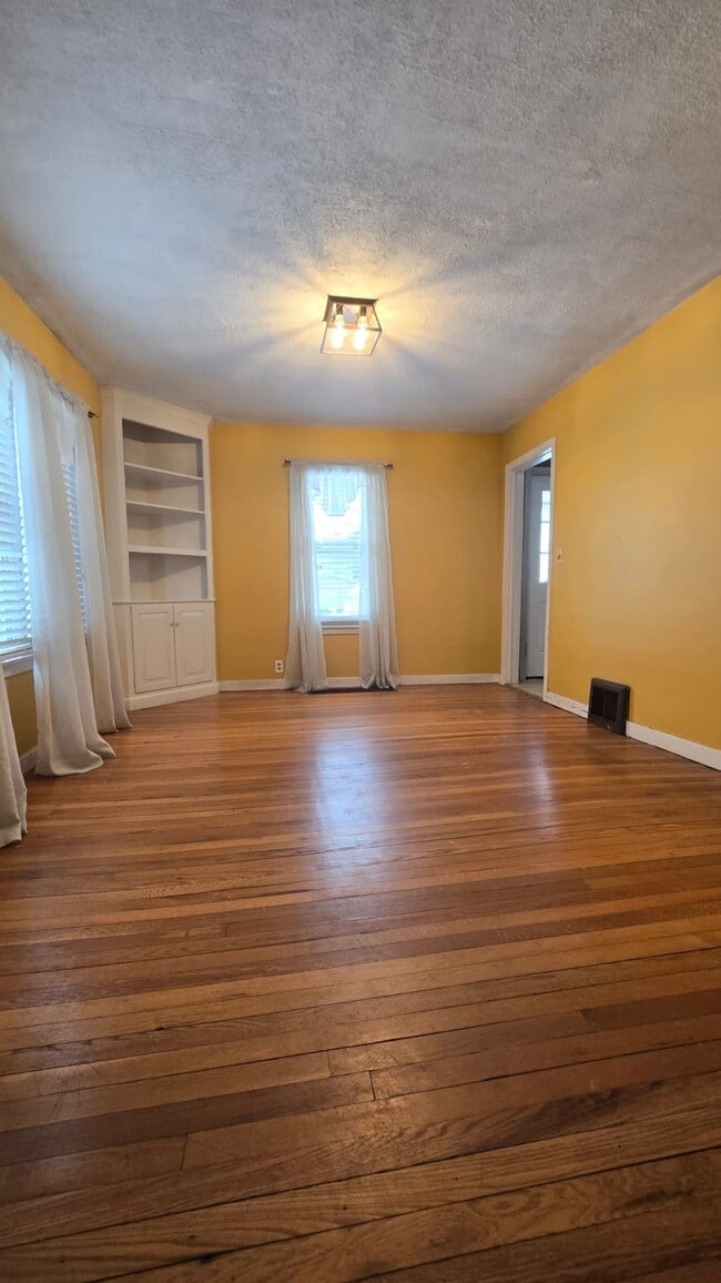 Photo - 119 Lincoln Ave