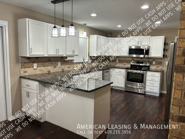 Photo - 225 Ridgewood St