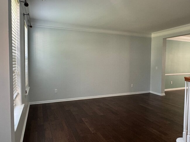 Photo - 800 Pinkney Pl