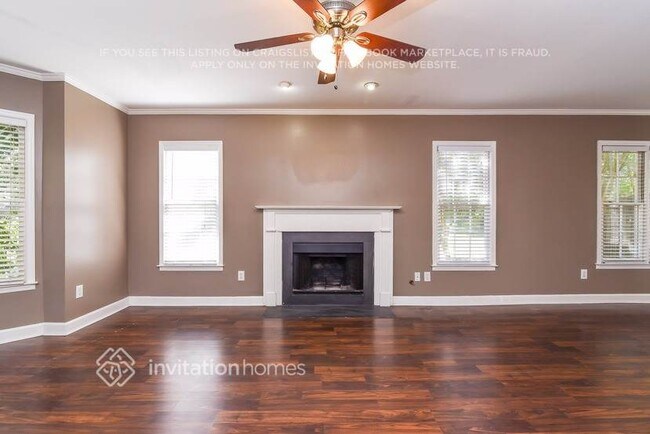 Photo - 1460 Gabriel Dr