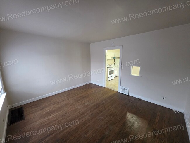 Photo - 546-548 Chicago Avenue* Unit 546 Chicago Avenue