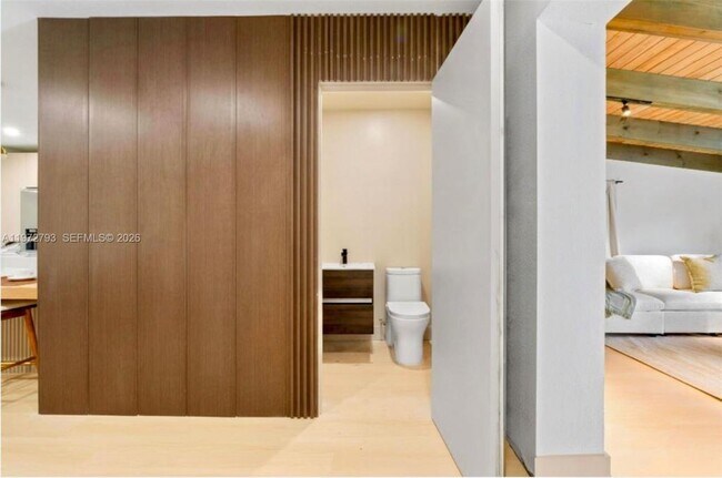 Photo - 1905 NW 62nd Terrace