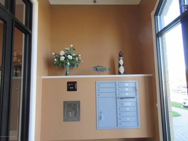 Photo - 701 Main St Unidad 301