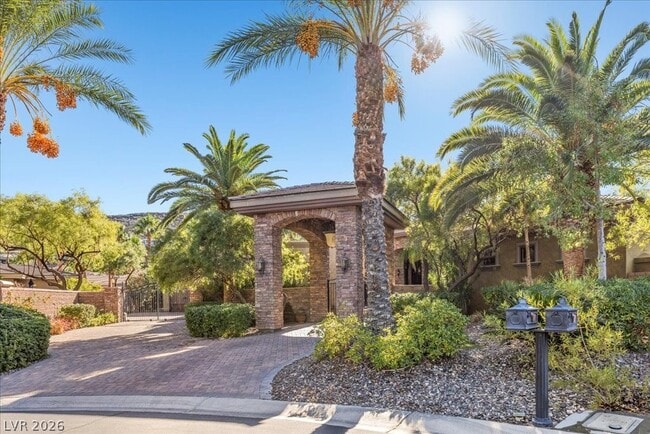 Photo - 514 Mandalay Ct