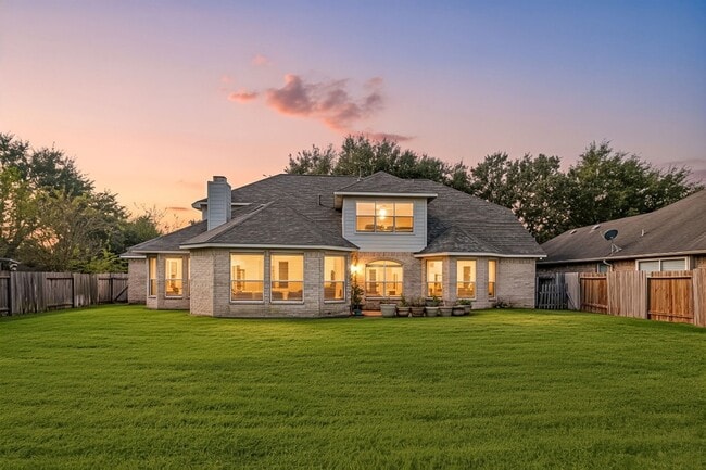 Photo - 14910 Lake Woodbridge Ct