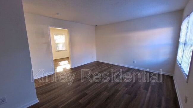 Photo - 617 Key St Unit 2