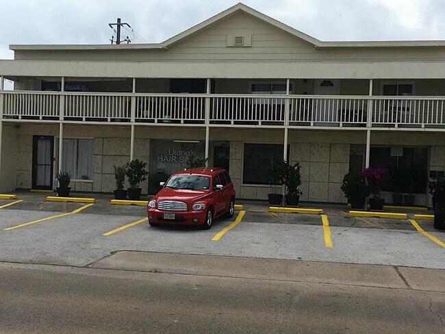 Photo - 909 University Blvd Unit 905