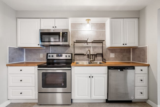 Photo - 1227 Raleigh St