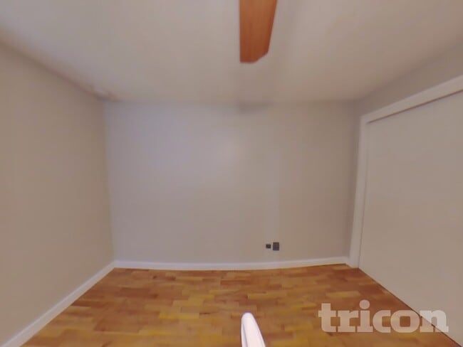 Photo - 12306 86 Ave E