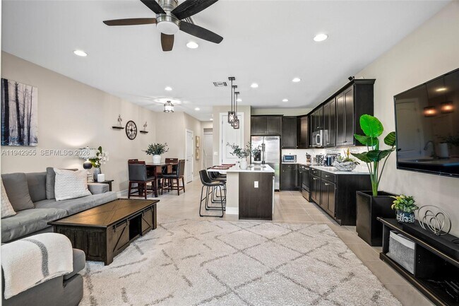 Photo - 10103 Akenside Dr