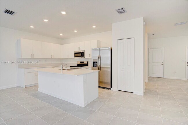 Photo - 2671 SE 24th Dr