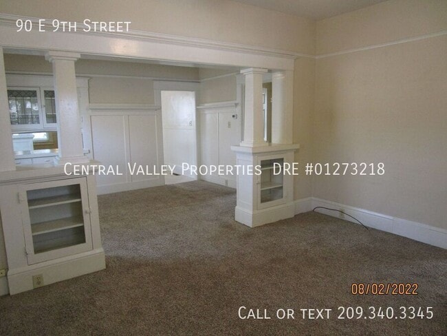 Photo - 90 E 9th St