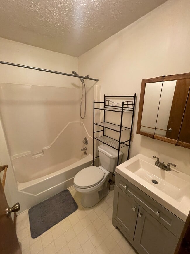 Photo - 333 Centreville Pike Unit 333