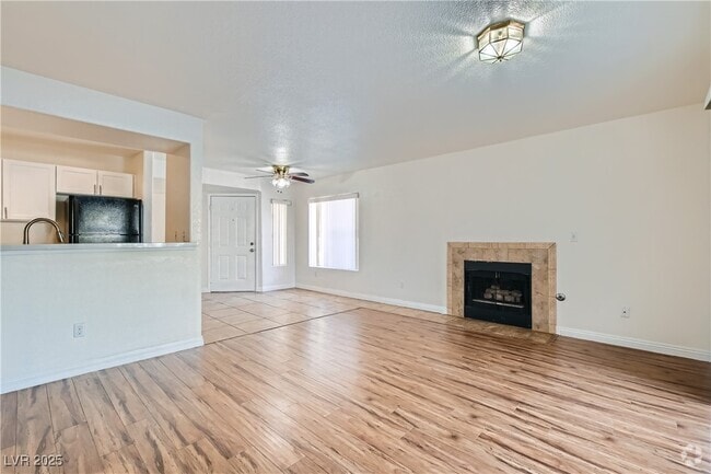 Building Photo - 5000 Red Rock St Unit 105 Rental
