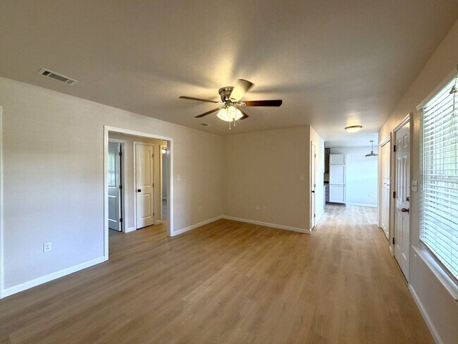 Photo - 941 Valley Rd Unit 941 Valley Rd. Apt. B