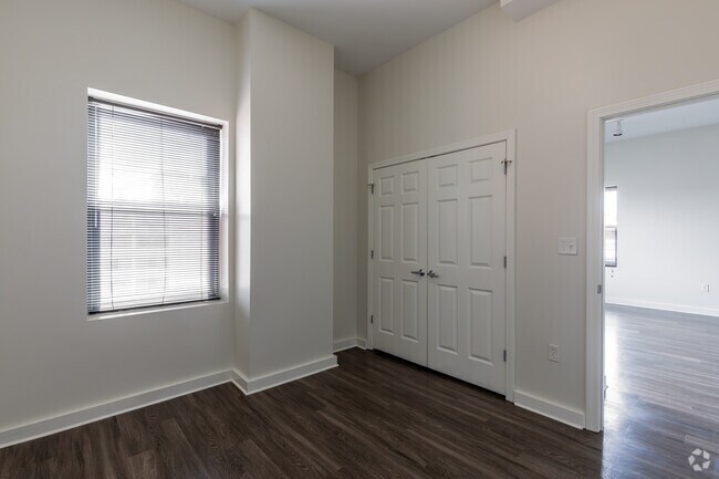 1BR, 1BA - Bedroom