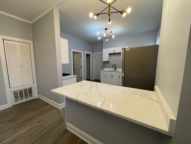 Photo - 2333 W Ohio St Unit 2R