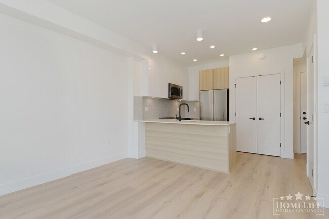 1 Bed, 1 Bath Condo for Rent in South Langley!