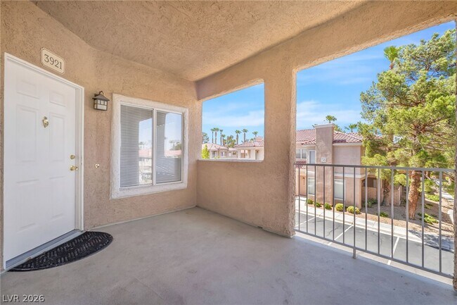 Photo - 251 S Green Valley Pkwy Unit 3921