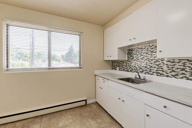 Photo - Eastwood Apartments