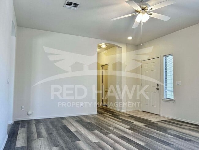 Photo - 11824 W Windsor Ave