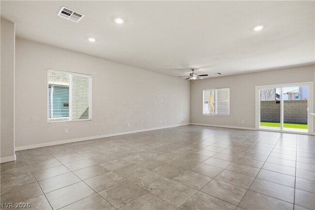 Photo - 3763 Corellia Ave